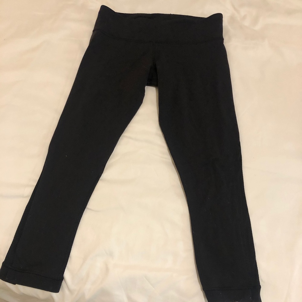 Lululemon cropped leggings